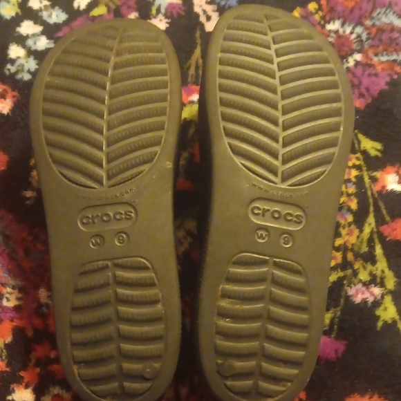 Crocs Slides size 9 womens - Picture 2 of 4